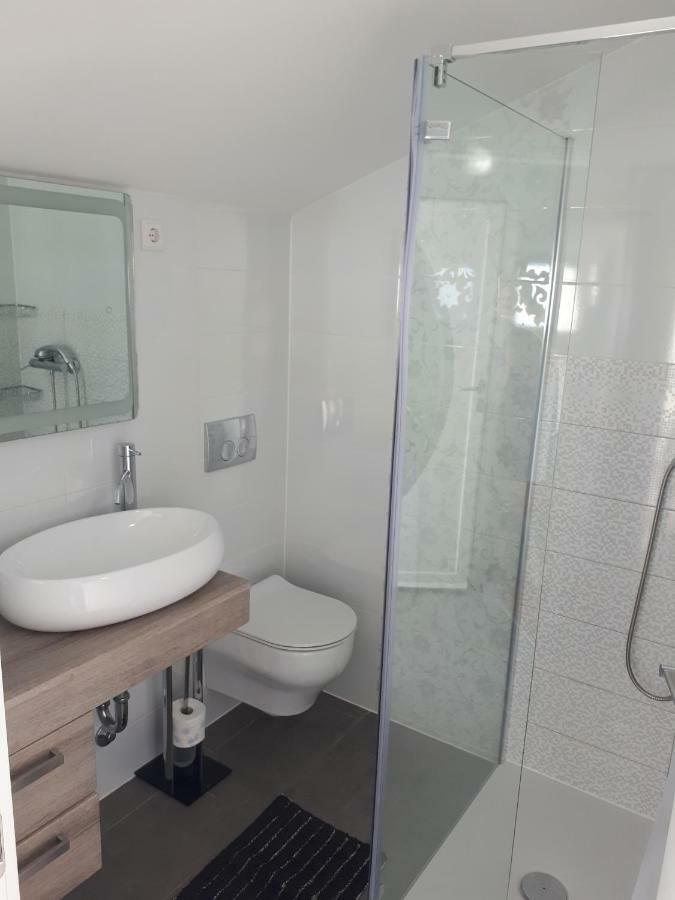 Apartmani Lidija โลปาร์ ภายนอก รูปภาพ